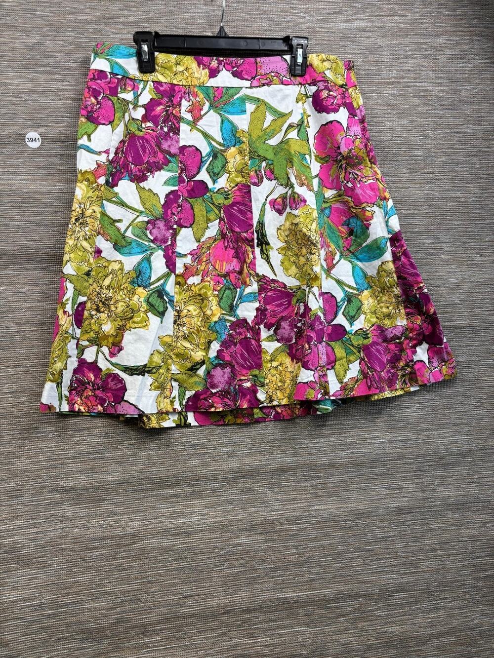 Lane Bryant Floral A-Line Skirt Womens Size 18 White Multicolor Casual Stretch